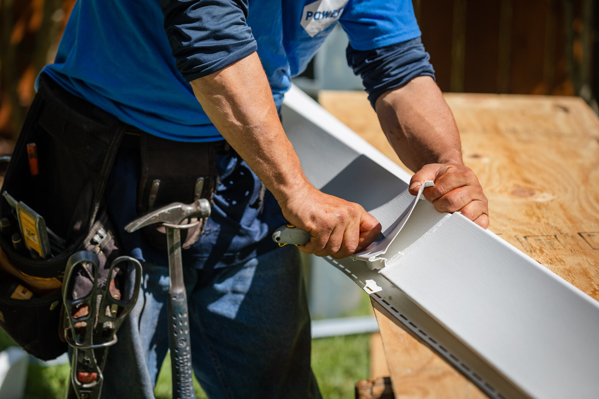 Should You Be Home During Exterior Renovation?